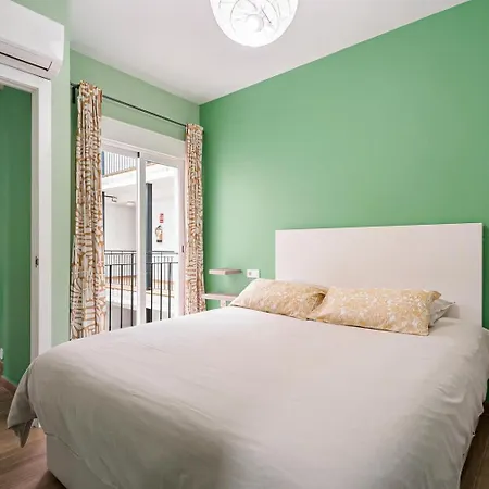 Apartment 1 Bedroom Flat In Center *