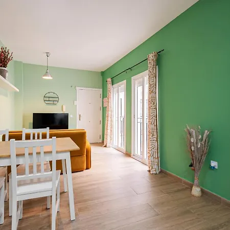 1 Bedroom Flat In Center Apartment